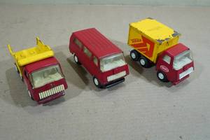 lot 147 image: 3 Vintage Tonka Toy Trucks