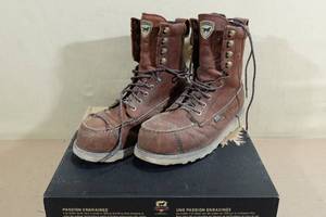 lot 412 image: Irish Setter Wingshooter Steel Toe Work Boots - Mens 9.5