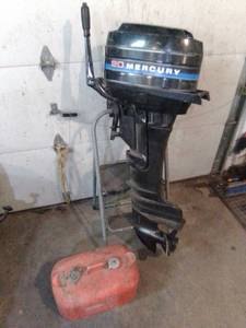 1974 Mercury 20 HP Outboard Tiller Boat Motor and Tank