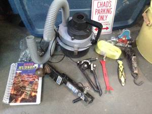 Automotive tools and related