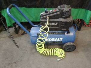 kobalt 1.8 horsepower 8 gallon portable air compressor