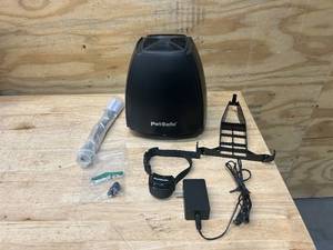 lot 152 image: PetSafe Stay & Play Wireless Pet Fence & Replaceable Battery Collar - Circular Boundary Secures up to 34 Acre Yard, No-Dig