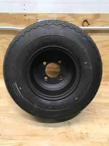 lot 117 image: Massfx 18x8.50-8 Tire
