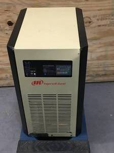 lot 147 image: Ingersoll Rand High Efficiency Cycling Refrigerated Air Dryer Model # DA41ECA100 $1200 Retail
