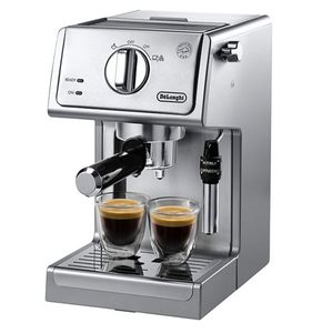 lot 102 image: New DeLonghi 15-Bar Pump Espresso and Cappuccino Machine