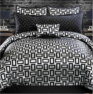 lot 145 image: New Riverbrook Home Kacy 5-Pc. Comforter Set - Queen
