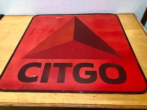 lot 100 image: Large Vintage 80s CITGO Gas Station Metal Advertising Sign