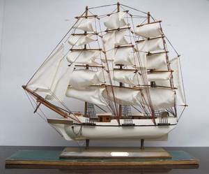 lot 232 image: Nautical Wooden Ship Display #3 - Whaling Clipper Ship 1846