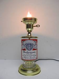 lot 11 image: Vintage 80s BUDWEISER Advertising Beer Lamp
