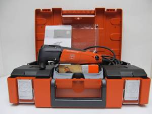 lot 23 image: Excellent FEIN Model FMM250Q Oscillating Multi Tool