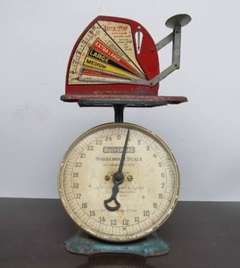 lot 63 image: 2 Old Vintage Scales Including Egg Scale