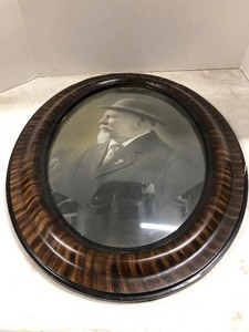 lot 140 image: Antique Convex Bubble Glass Oval Framed Photo of a Gentleman