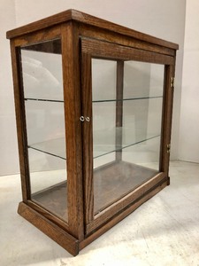 lot 141 image: Vintage Tiered Oak G& Glass Countertop Display Case