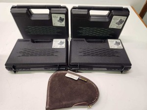 lot 148 image: Lot of 4 Single Pistol  Gun Cases & Soft Case