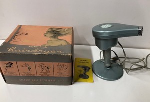 lot 165 image: Vintage POLAR CUB Hairdryer wOriginal Box