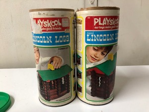 lot 189 image: 2 Large Bins of Lincoln Logs