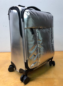 lot 256 image: Brand New CALPAK Carryon