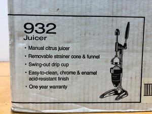 lot 264 image: Brand New HAMILTON BEACH Model 932 Juicer
