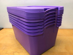 lot 269 image: Lot of 5 Brand New Plastic Totes wLids - Purple wHandles