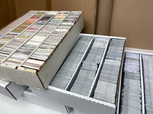 lot 279 image: HUGE Lot of Mostly Bowman Baseball Cards #1