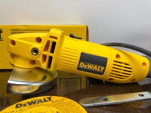 lot 153 image: DEWALT Model DW400 Heavy Duty Angle Grinder