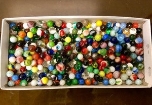 lot 303 image: Unsearched Estate Lot of Old Vintage Marbles