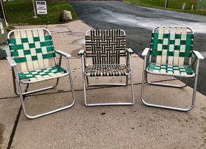 lot 311 image: Lot of 3 Vintage Folding Aluminum Lawn Chairs