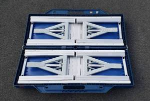 lot 198 image: Vintage Blue Folding Portable Suitcase 4 Seat Picnic Table w Umbrella Hole