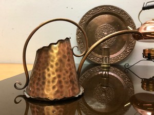 lot 333 image: Nice Assortment of Vintage Copper Ware