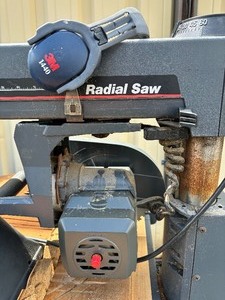lot 145 image: Working CRAFTSMAN Radial Saw wAttachments