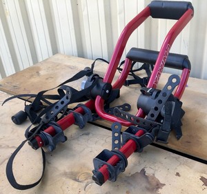 lot 371 image: Complete YAKIMA Travel Bicycle Rack