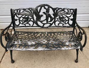lot 382 image: HEAVY Ornate Cast Metal or Iron Park Bench