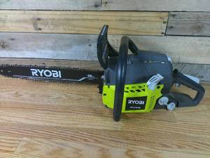 lot 97 image: 18 in. 38cc 2-Cycle Gas Chainsaw- Tool Only