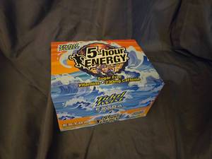 lot 82 image: 12 pack of 5 hour energy extra strength tidal twist 1.93 oz EXP 925