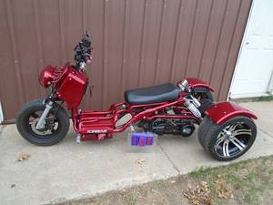 Ice Bear 3 wheel scooter. Low miles. Electric & kick start. Good overall condition. Runs out nice. Has a bill of sale only. THIS ITEM HAS A RESERVE.
