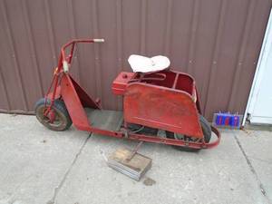 Cushman scooter project. Has Briggs & Stratton engine now. Good start to a fun bike. No title. As shown.