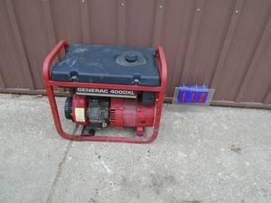 Generac 4000XL generator. Ran previously but engine needs work. As shown.