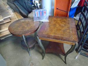 Qty of 2 vintage tables. As shown.