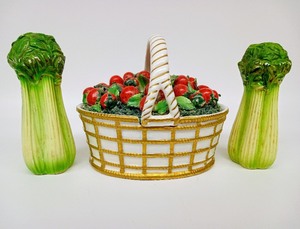 lot 51 image: Ceramic Celery Salt & Pepper Shakers & MOTTAHEDEH Italian Strawberry Lidded Dish