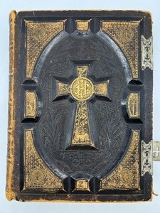 lot 1 image: Antique THE HOLY BIBLE Douay & Rheims