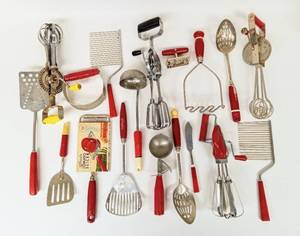 lot 65 image: Collection of Vintage Kitchen Utensils