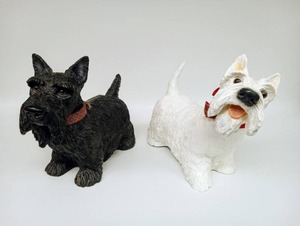 lot 66 image: Pair of Vintage Black and White Scotty Dogs
