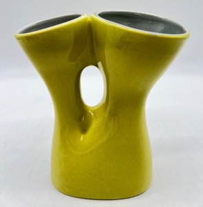 lot 6 image: Vintage RED WING POTTERY - Double Art Pottery Vase - Yellow and Gray - B1427