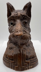 lot 7 image: Vintage SYROCOWOOD Scotty Dog Bookend, Brush and More