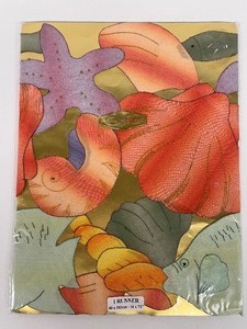 lot 143 image: OREM Sea Life Table Runner NOS