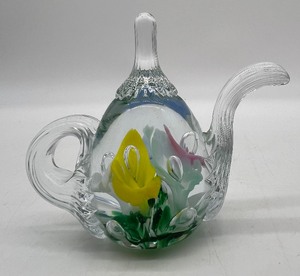 lot 179 image: Vintage JOE ST CLAIR Teapot Paperweight