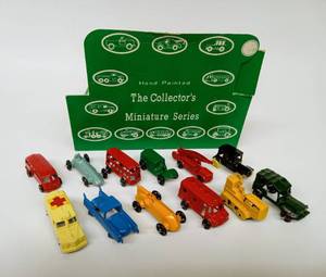 lot 109 image: Vintage Japanese Die-Cast Miniature Cars