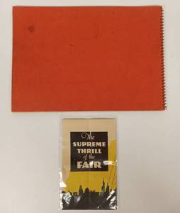 lot 94A image: Vintage Chicago Worlds Fair Souvenir Book & Sky Ride Ticket