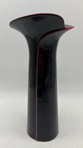 lot 271 image: YAMAJI Ceramic Vase - Black w Red Accent