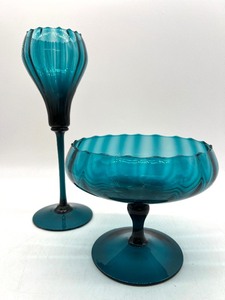 lot 283 image: Vintage Mid Century EMPOLI Murano Italy - Teal Optic Pieces